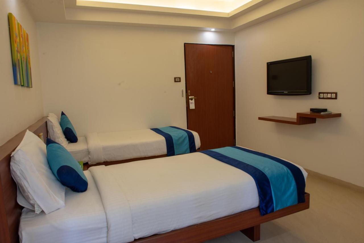 Monarch Montvert Pune Exterior photo
