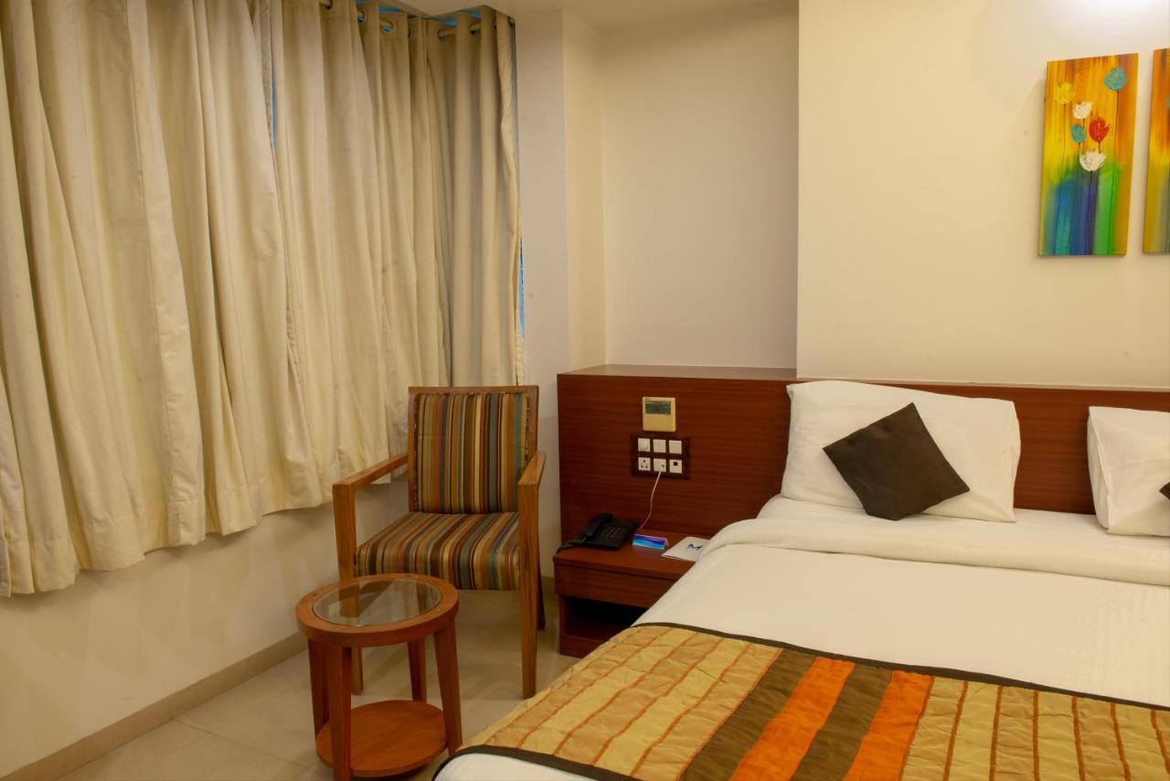 Monarch Montvert Pune Exterior photo