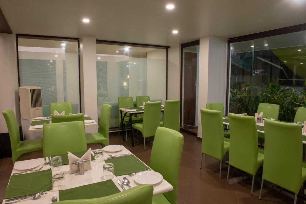 Monarch Montvert Pune Exterior photo